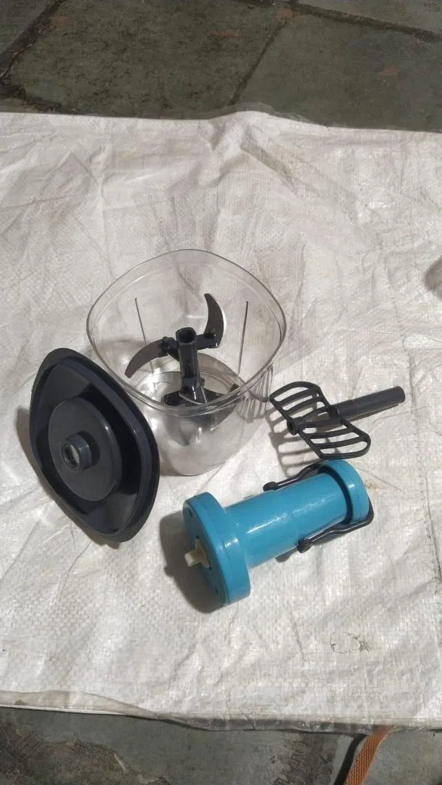 Multi-Functional Manual Vegetable Chopper with Stainless Steel Blades
